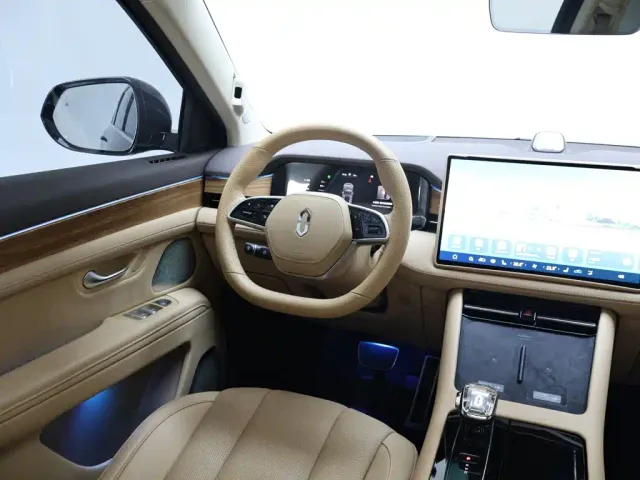 Aito M7 — Фото автомобиля 14