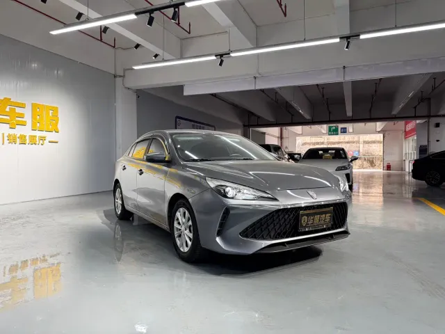 Roewe i5 — Фото автомобиля 2