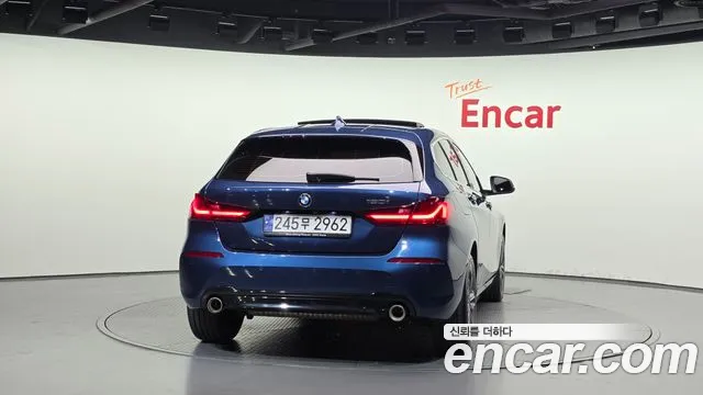 BMW 1-Series — Фото автомобиля 4