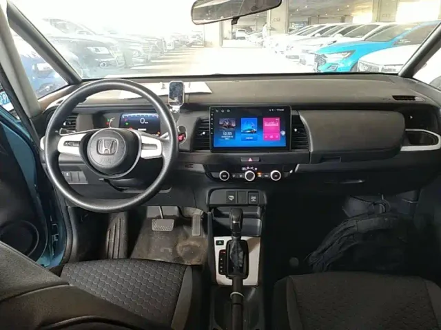 Honda Fit — Фото автомобиля 9