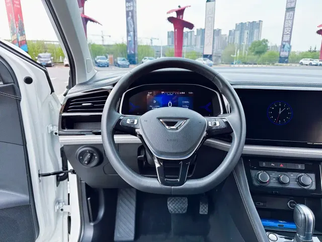Jetta VS7 — Фото автомобиля 14