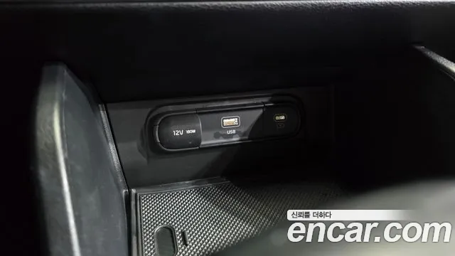 Kia Sportage Sportage 5-е поколение Дизель 2.0 4WD — Фото автомобиля 12