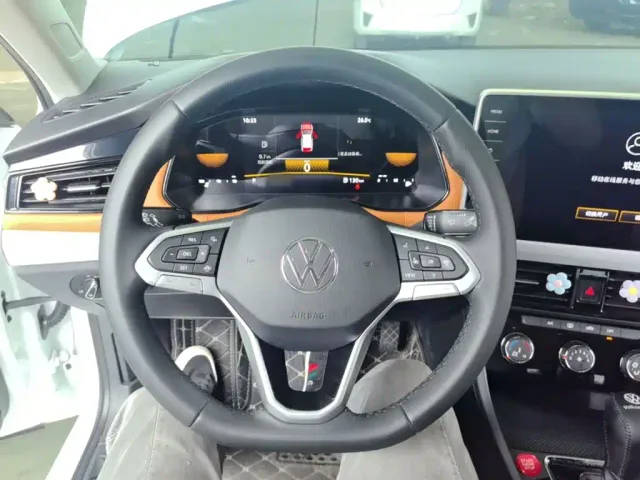 Volkswagen Bora 2025 Facelift 200TSI DSG Navigation Edition — Фото автомобиля 10