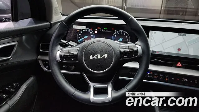 Kia Sportage Sportage 5-е поколение Бензин 1.6 турбо 2WD — Фото автомобиля 13