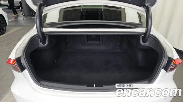 Hyundai Grandeur Новый Grandeur IG — Фото автомобиля 19