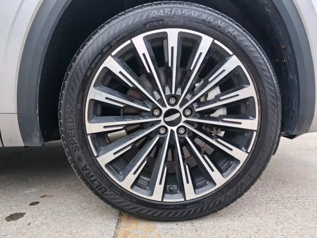 Geely Xingyue L — Фото автомобиля 23