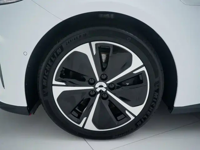 Nio ET5 Touring — Фото автомобиля 27