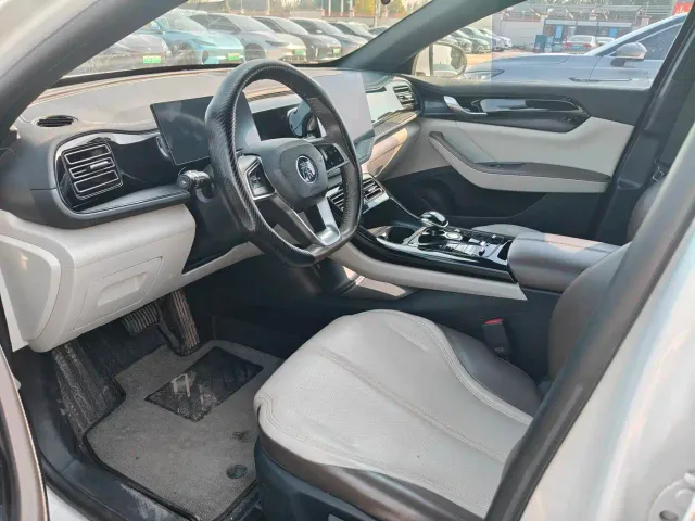 BYD Qin PLUS — Фото автомобиля 6