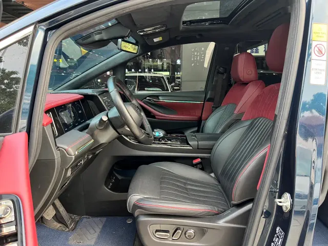 GAC Trumpchi M8 — Фото автомобиля 7