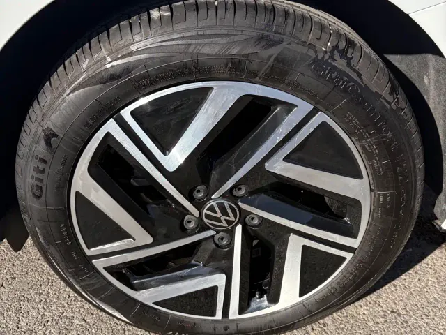 Volkswagen Sagitar — Фото автомобиля 16
