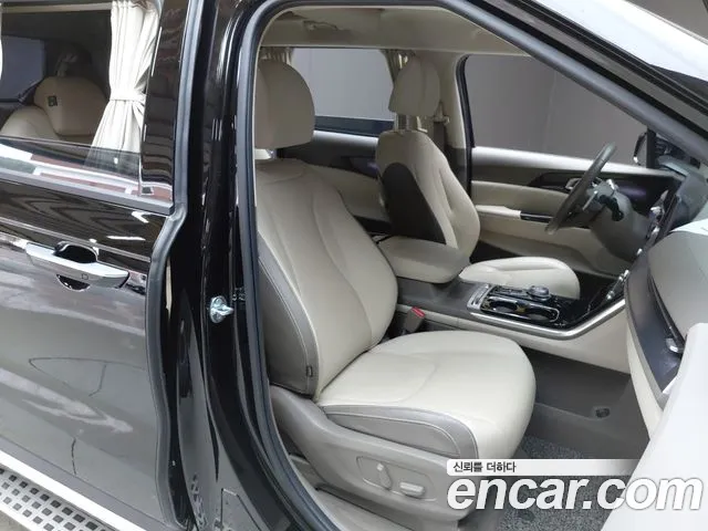 Kia Canival Carnival 4 поколение Дизель 9 мест Hi-Limousine — Фото автомобиля 24