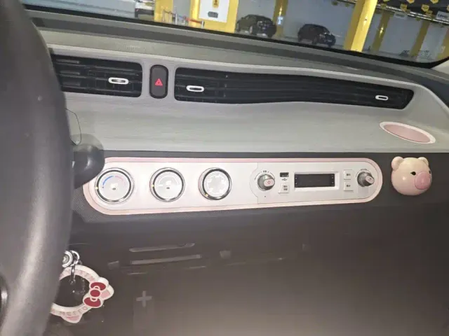 Wuling Hongguang Mini EV — Фото автомобиля 12