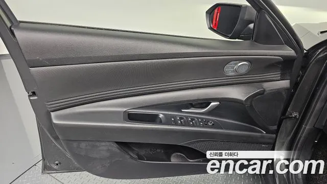 Hyundai Avante CN7 — Фото автомобиля 13