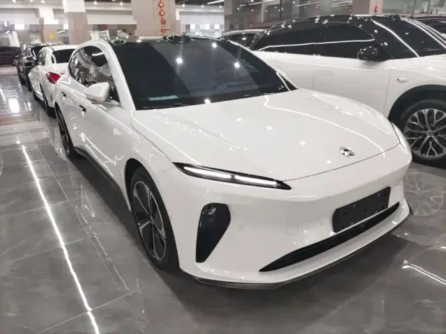 Nio ET5 Touring — Фото автомобиля 3