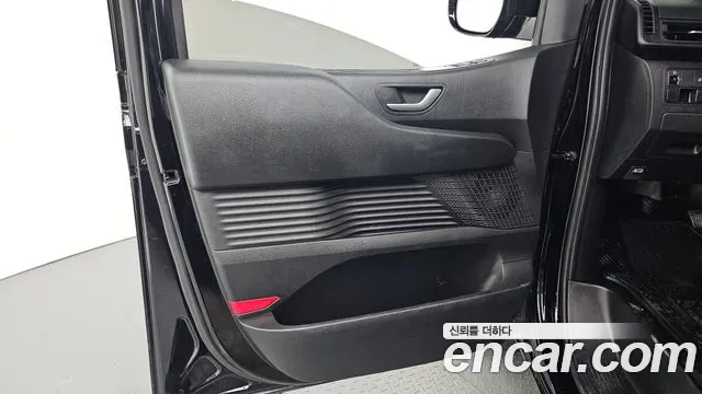 Hyundai Staria Staria L3.5 Карго 3 места — Фото автомобиля 24