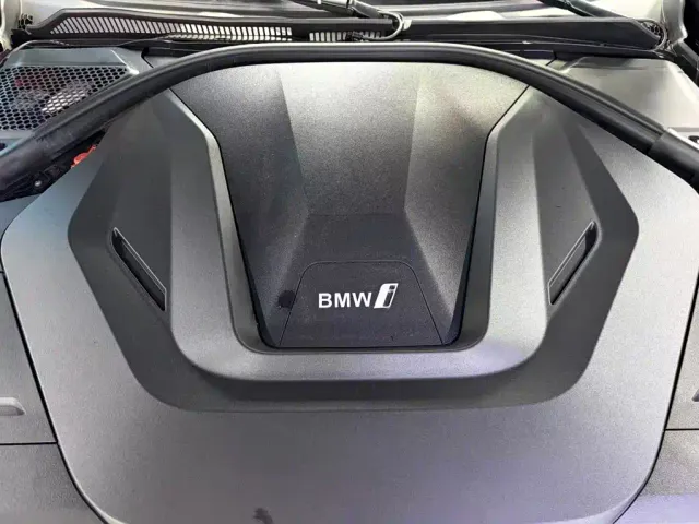 BMW i3 — Фото автомобиля 16