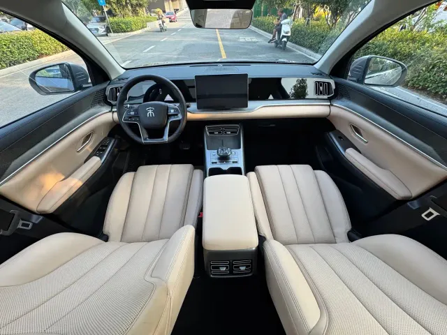 BYD Song Pro — Фото автомобиля 6