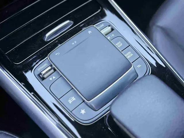 Mercedes-Benz GLA-Class — Фото автомобиля 9