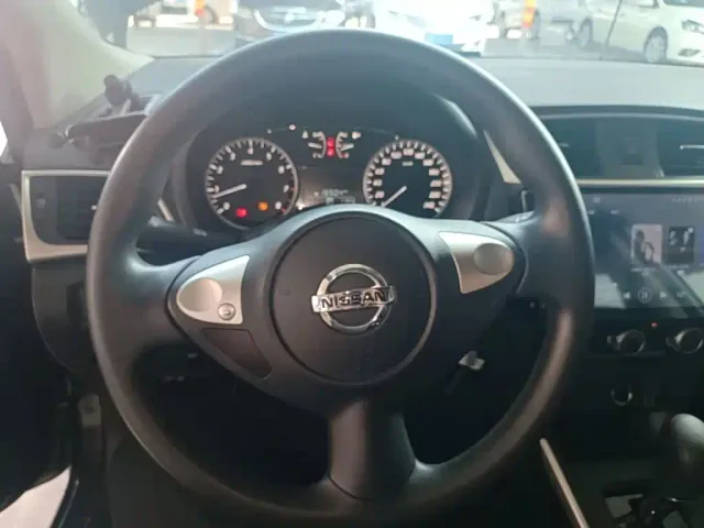 Nissan Sylphy — Фото автомобиля 10