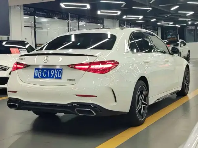 Mercedes-Benz C-Class — Фото автомобиля 7