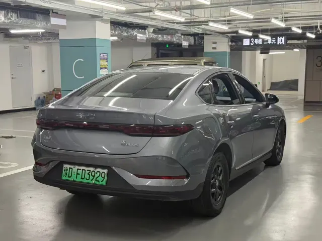 BYD Qin PLUS — Фото автомобиля 6