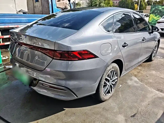 BYD Qin PLUS — Фото автомобиля 6