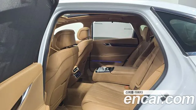 Genesis G80 Бензин 2.5 турбо AWD — Фото автомобиля 10