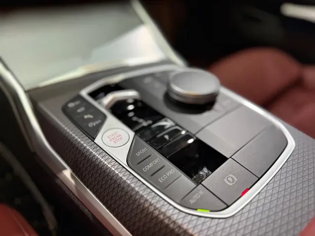 BMW 3 Series — Фото автомобиля 6