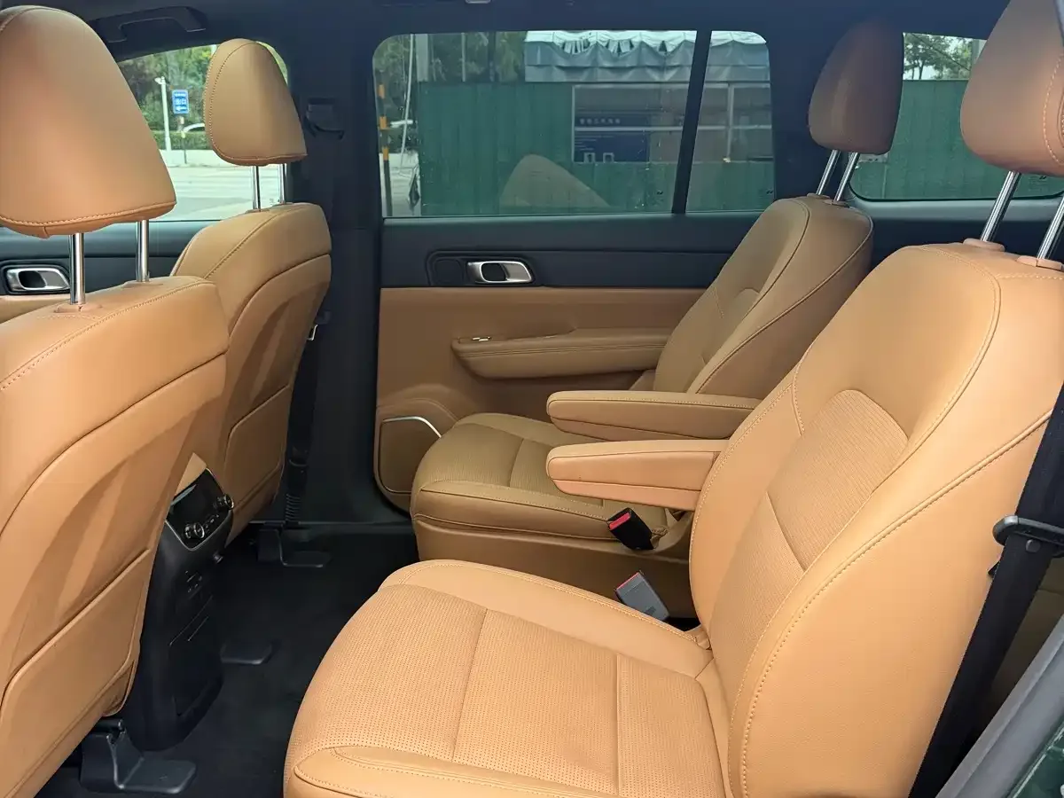 Li Auto Li ONE 2021 Extended Range 6-Seater — Фото автомобиля 12
