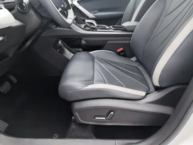 Geely Boyue L — Фото автомобиля 20