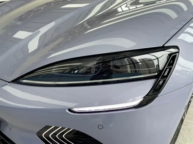 BYD Seal — Фото автомобиля 5