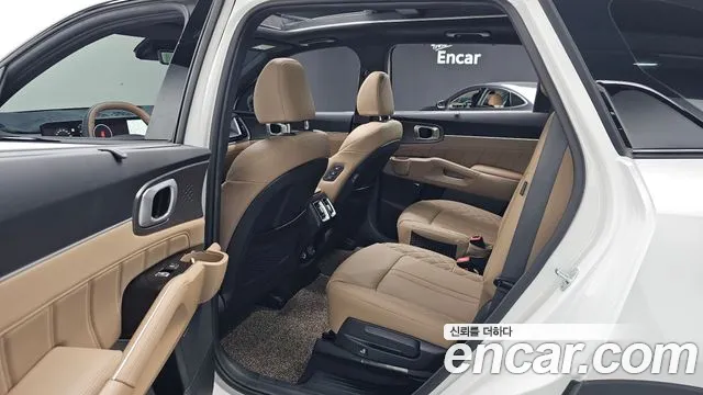 Kia Sorento Новый Sorento 4 поколение Дизель 2.2 4WD — Фото автомобиля 11