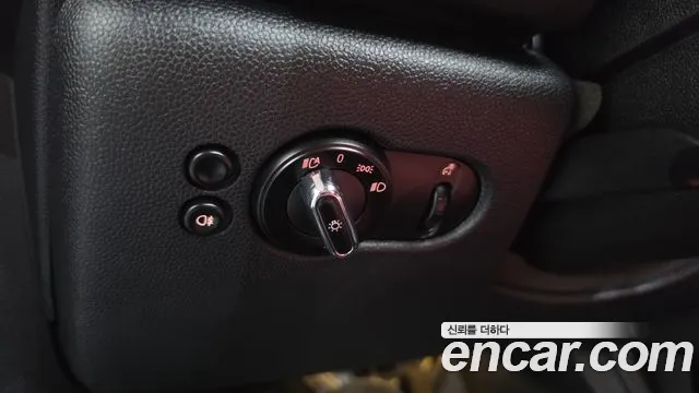MINI Cooper Convertible — Фото автомобиля 25