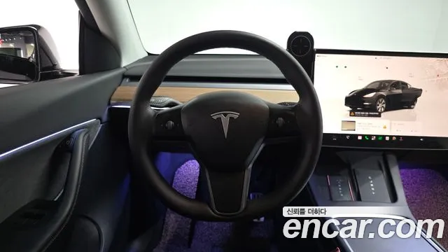 Tesla Model Y — Фото автомобиля 19