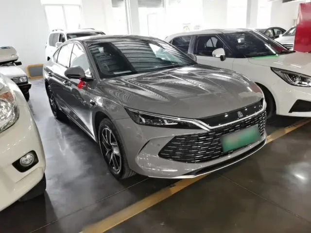 BYD Qin L — Фото автомобиля 3