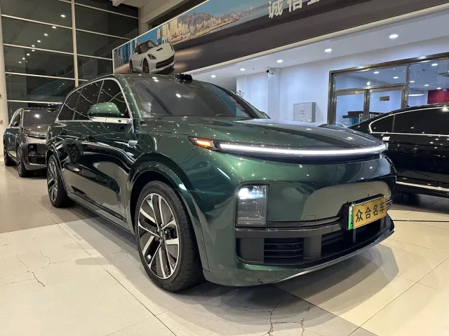 Li Auto L9 — Фото автомобиля 3