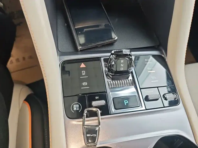 BYD Song PLUS — Фото автомобиля 13