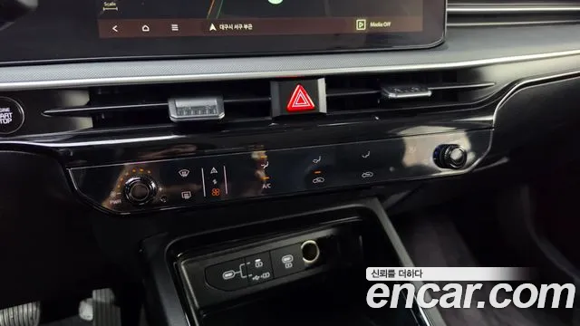 Kia K5 Новый K5 3 поколение 2.0 LPi(Для проката) — Фото автомобиля 28