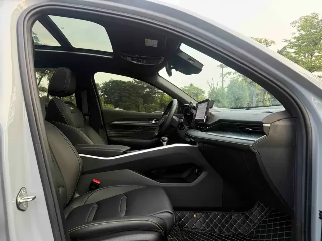 Geely Xingrui — Фото автомобиля 6