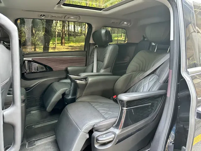 GAC Trumpchi M8 — Фото автомобиля 11