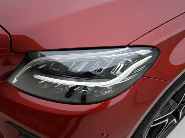Mercedes-Benz C-Class — Фото автомобиля 12