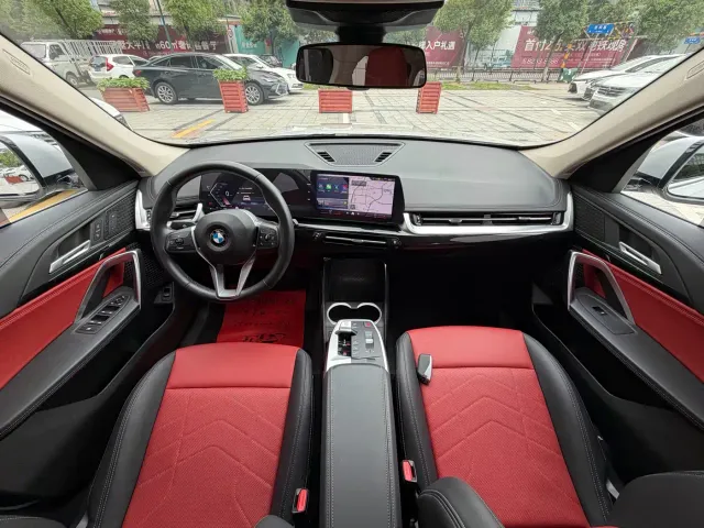 BMW X1 — Фото автомобиля 10