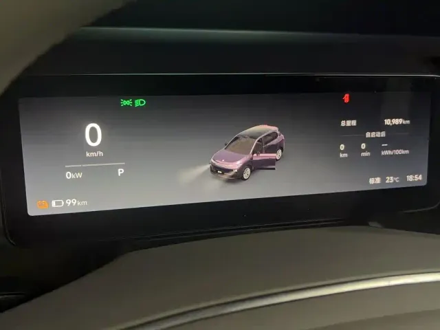 Leapmotor B10 — Фото автомобиля 6