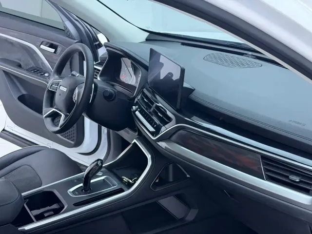 Haval H6 — Фото автомобиля 15