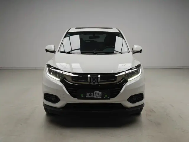 Honda Vezel — Фото автомобиля 2