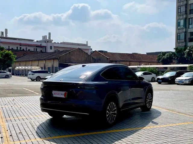 Nio EC6 — Фото автомобиля 6