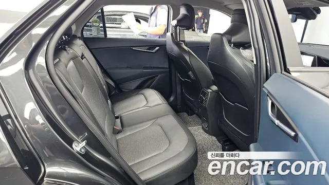 Kia Niro The All New Niro Signature — Фото автомобиля 12