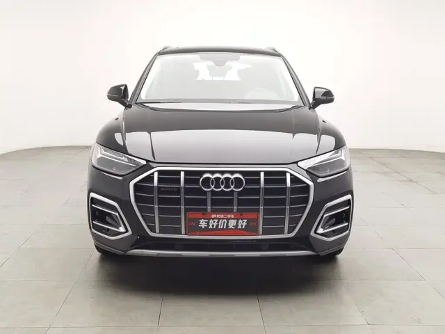 Audi Q5L — Фото автомобиля 3