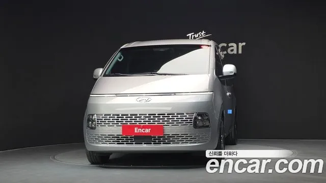 Hyundai Staria — Фото автомобиля 3
