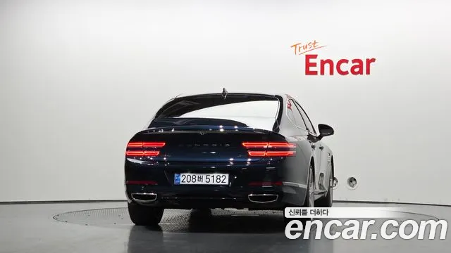 Genesis G80 RG3 — Фото автомобиля 3